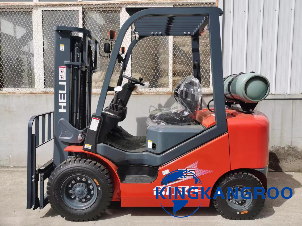 HELI FORKLIFT LPG04